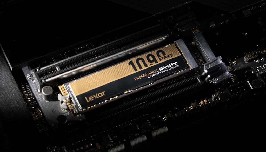 The Lexar 1090 Professional SSD