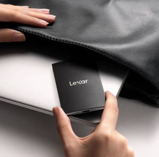 Choosing Thunderbolt 3 vs. USB 3.2 SSD