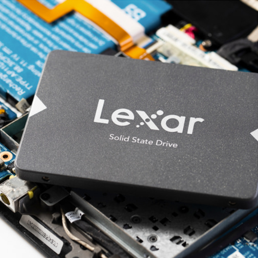 A close up of the Lexar NS100 SATA SSD.